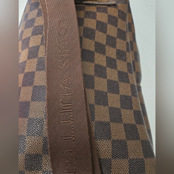 Men's Slingbag / crossbody - Picture 4 of 10